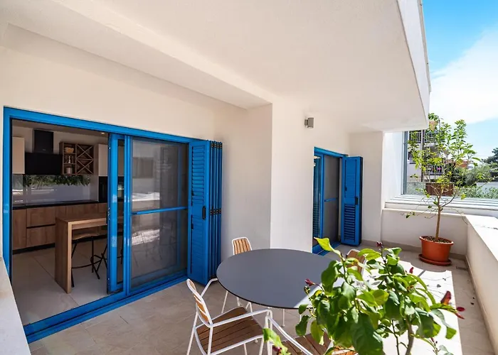 The Luxury Nest - Private Heated Pool