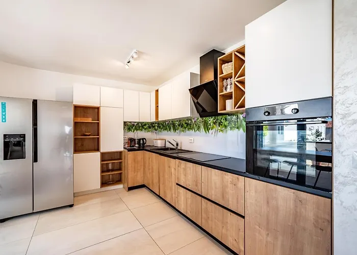 דירה The Luxury Nest - Private Heated Pool זאדאר
