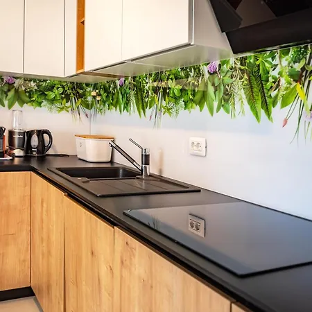 The Luxury Nest - Private Heated Pool 公寓 扎达尔