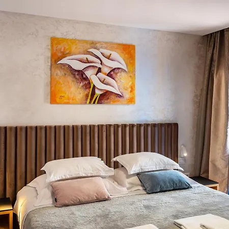 Apartment The Luxury Nest - Private Heated Pool *