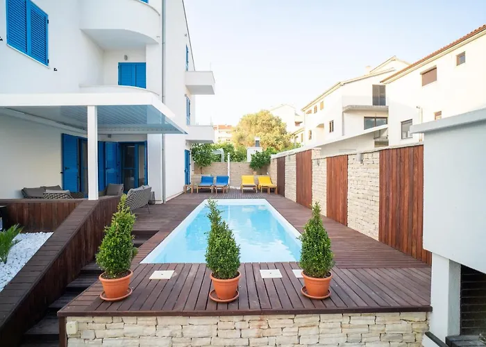 The Luxury Nest - Private Heated Pool * Zadar